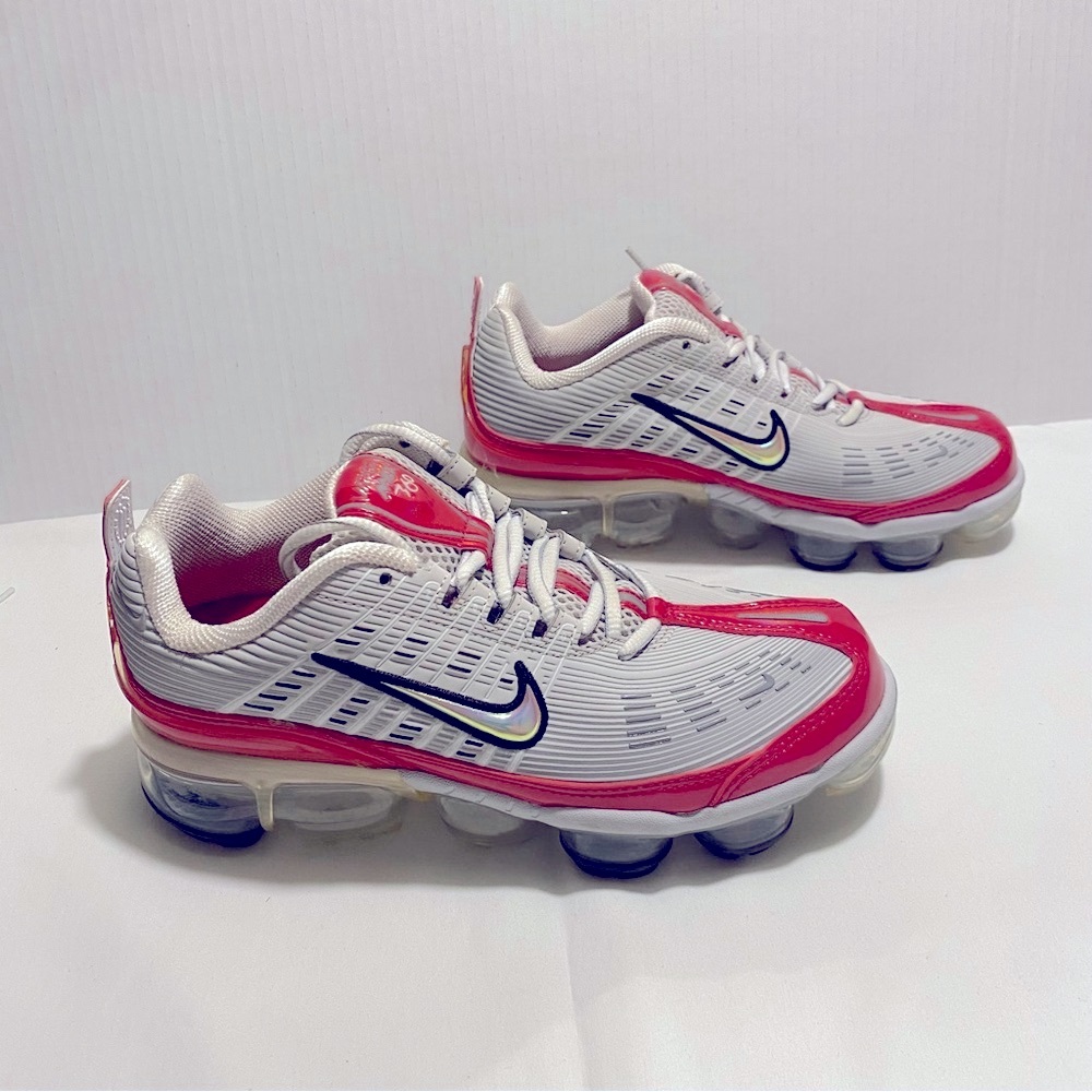 Nike Women’s White & Pink Athletic Sneakers - Picture 3 of 6